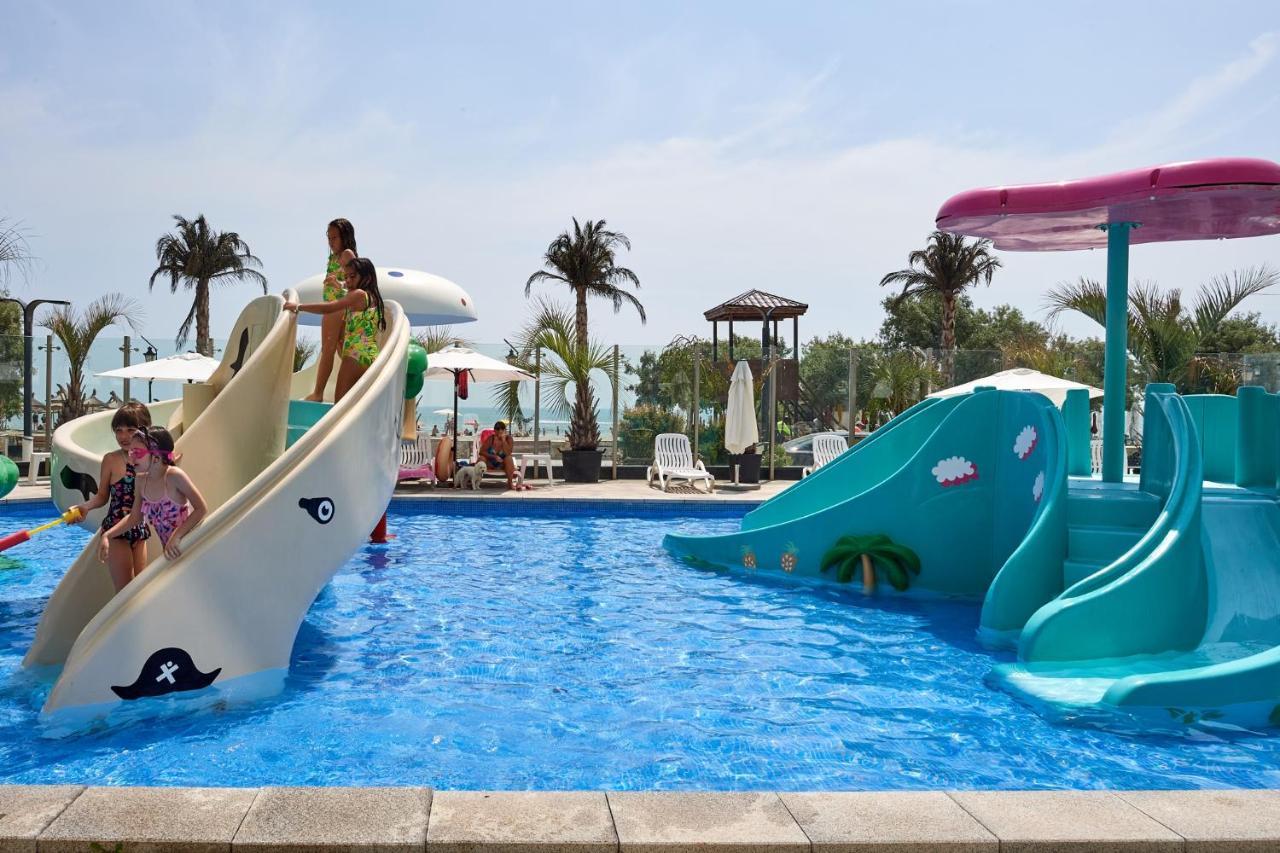 Sole Aparthotel Pool & Spa Mamaia Nord Năvodari Exterior foto
