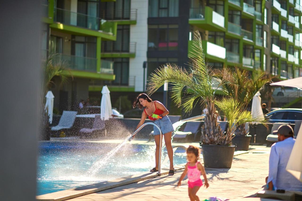 Sole Aparthotel Pool & Spa Mamaia Nord Năvodari Exterior foto