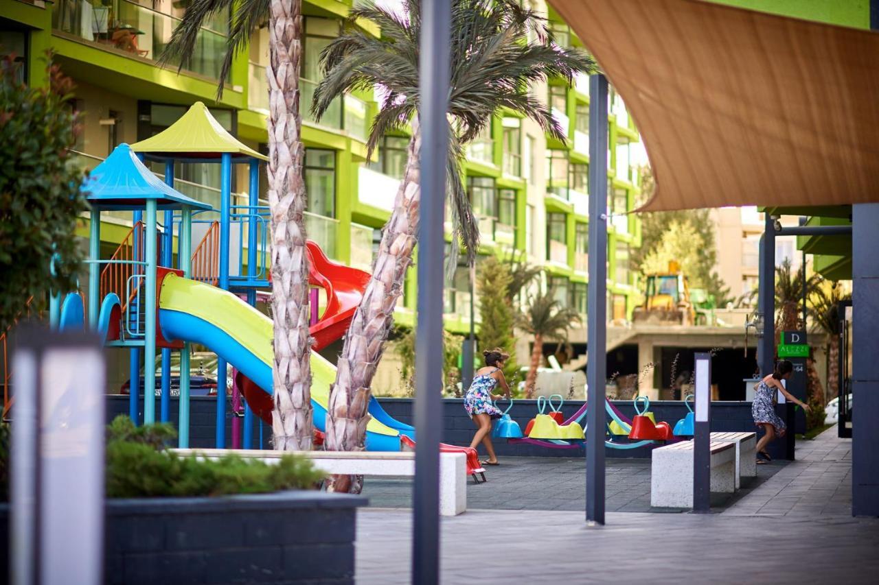 Sole Aparthotel Pool & Spa Mamaia Nord Năvodari Exterior foto